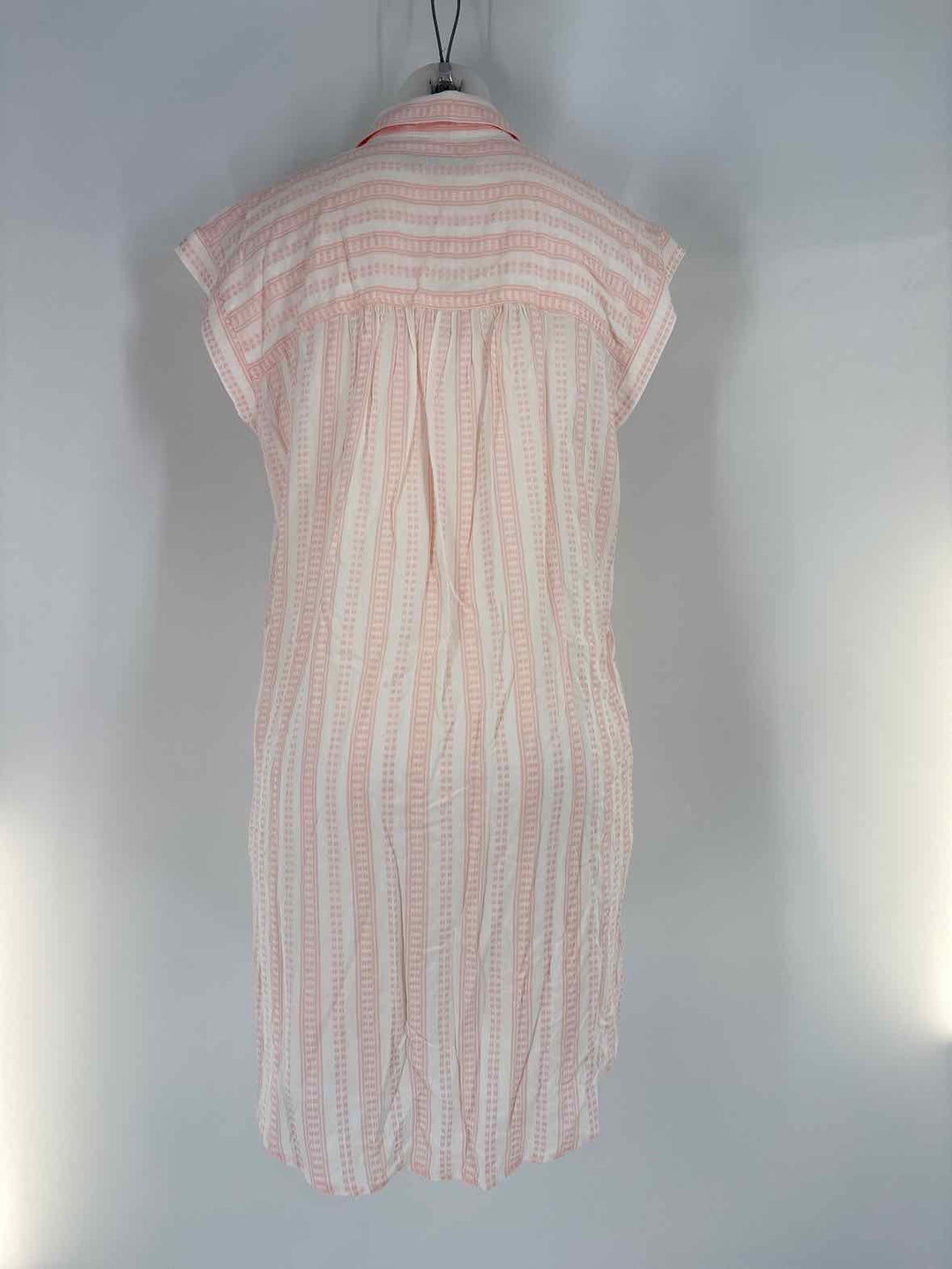 Size M LOFT PINK PRINT Dress