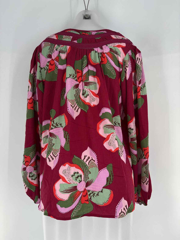 Size L Multi-Color Shirt