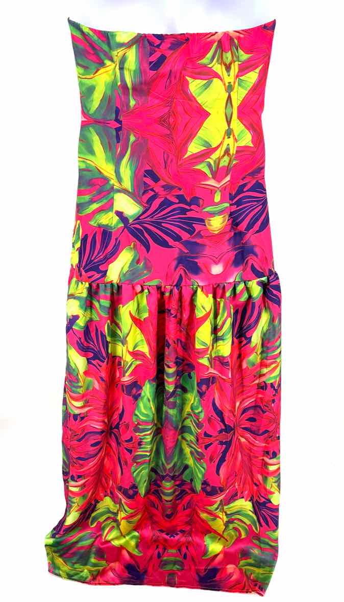 Size 1X AKIRA Hot Pink Dress