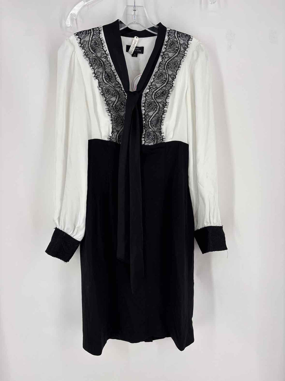 Size 4 TAHARI Black/White Dress