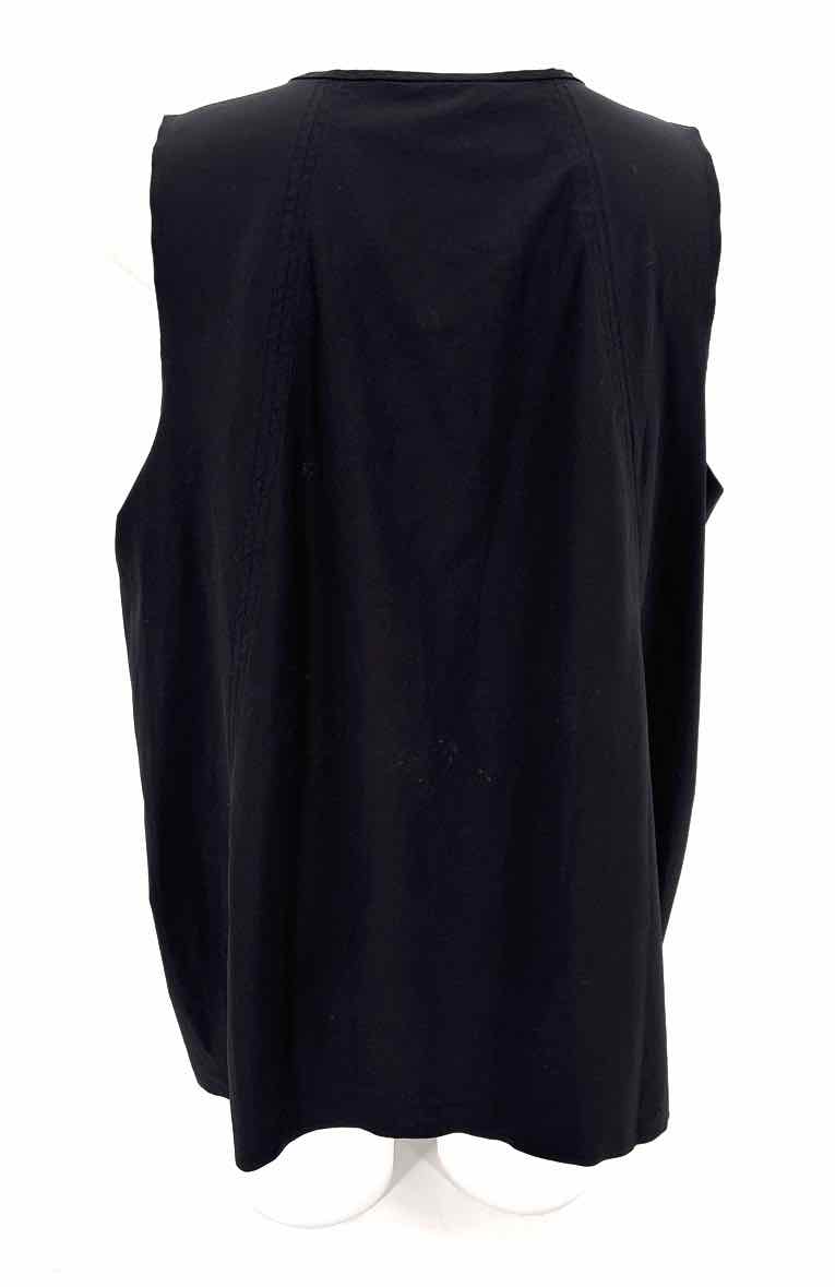 Size 1X Athleta Black Shirt