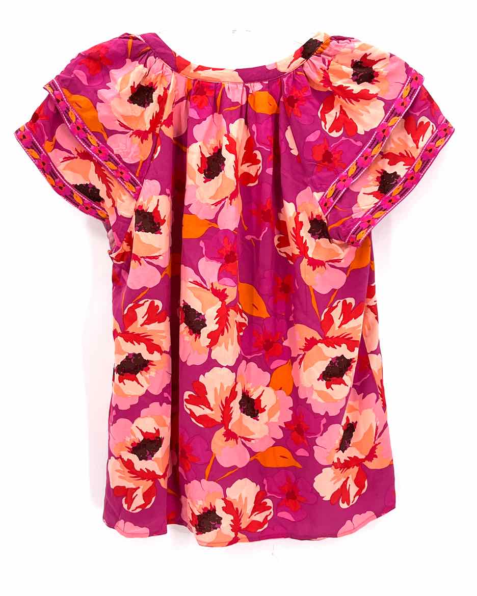 Size M DR2 PINK PRINT Shirt