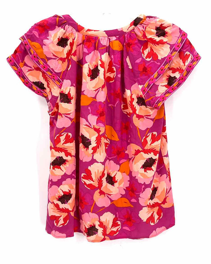 Size M DR2 PINK PRINT Shirt