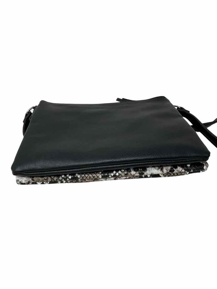 TAHARI Purse