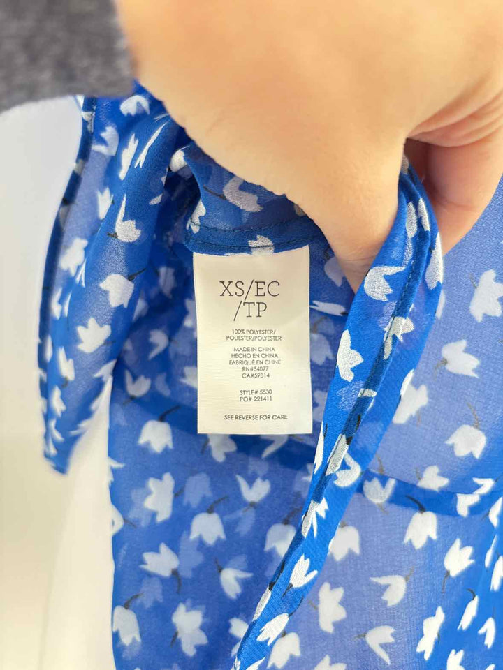 Size XS CABI Blue Print Shirt