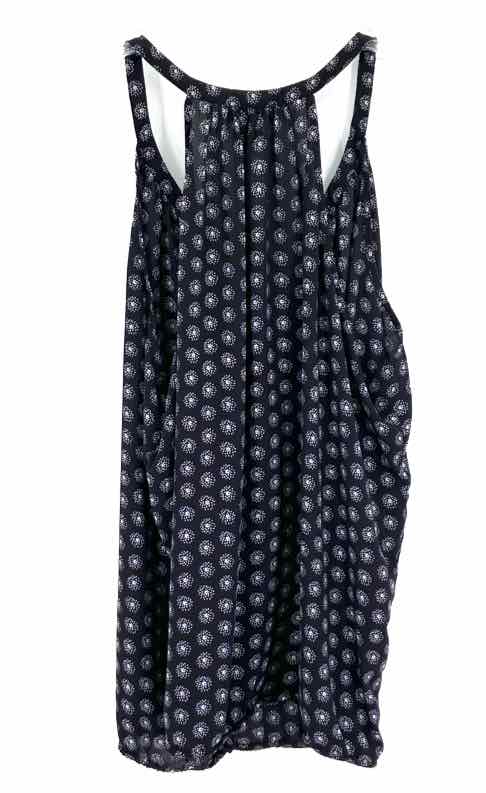 Size XL LOFT Black/White Shirt