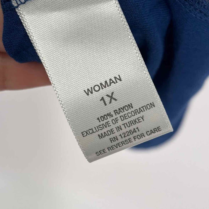 Size 1X Navy Shirt