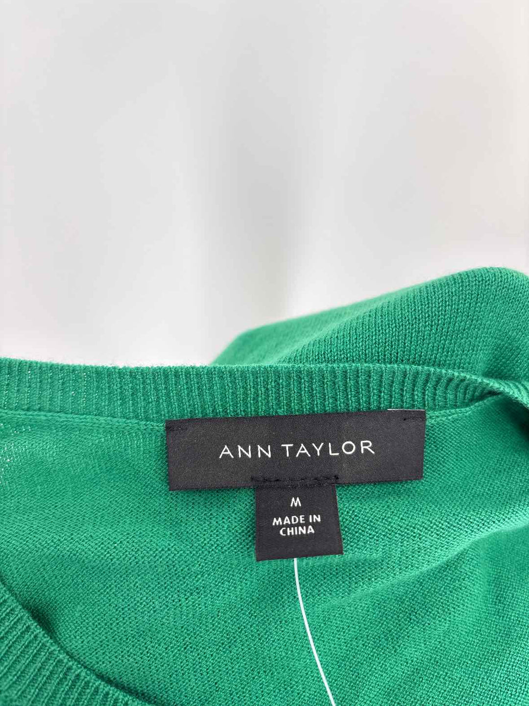 Size M Ann Taylor Green Sweater