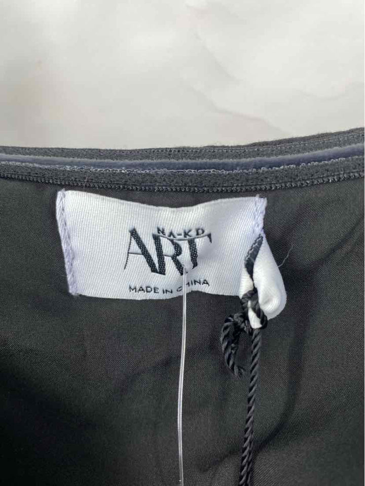 Size 34 Black Shirt