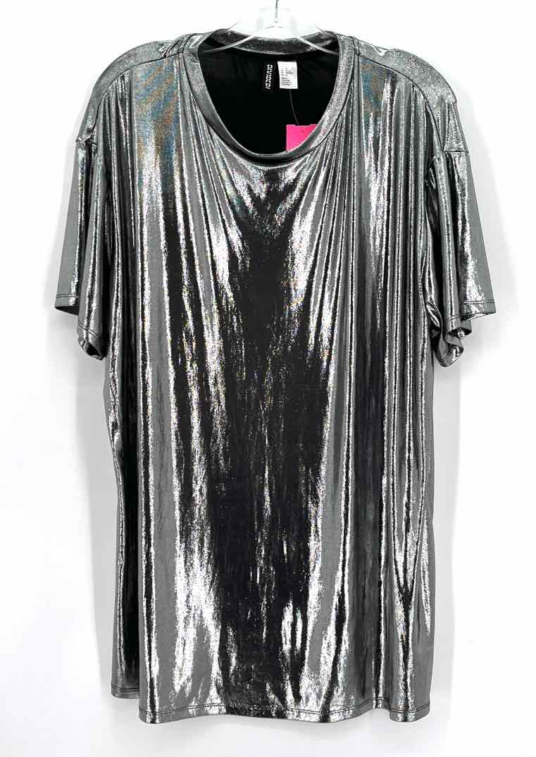 Size 12 DIVIDED Silver Skirt