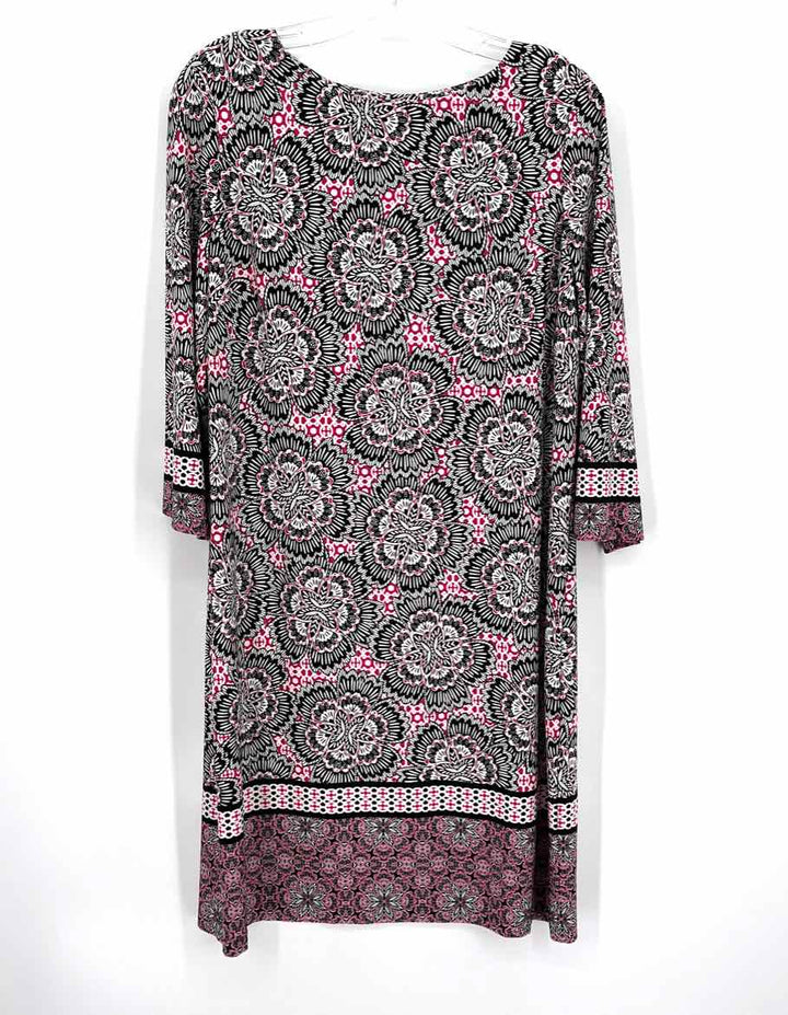 Size M Chico's Fuschia Dress