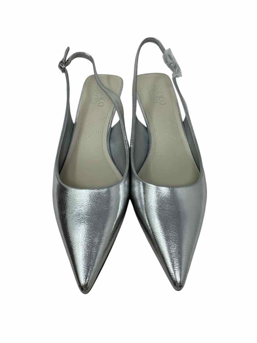 Shoe Size 9 FRANCO SARTO Silver Leather Pumps