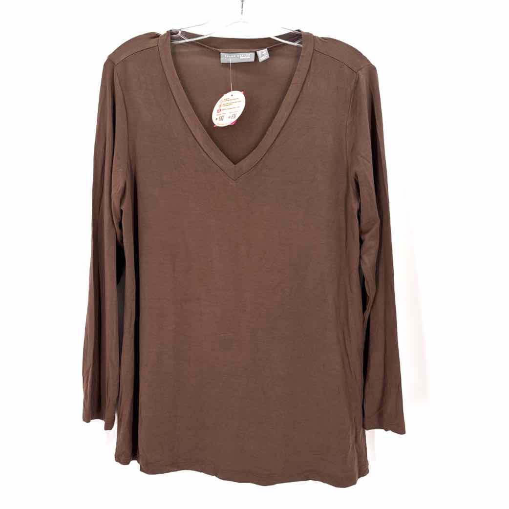 Size M SUSAN GRAVER Brown Knit Shirt