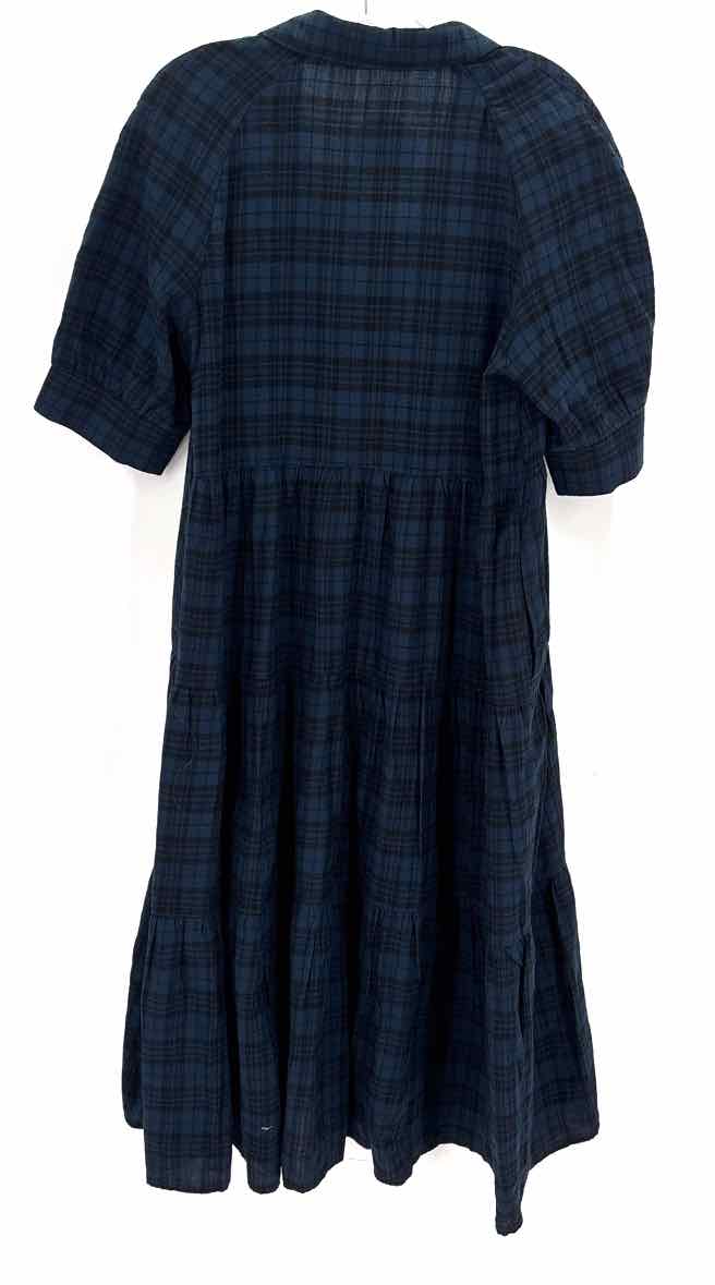 Size M Navy Dress