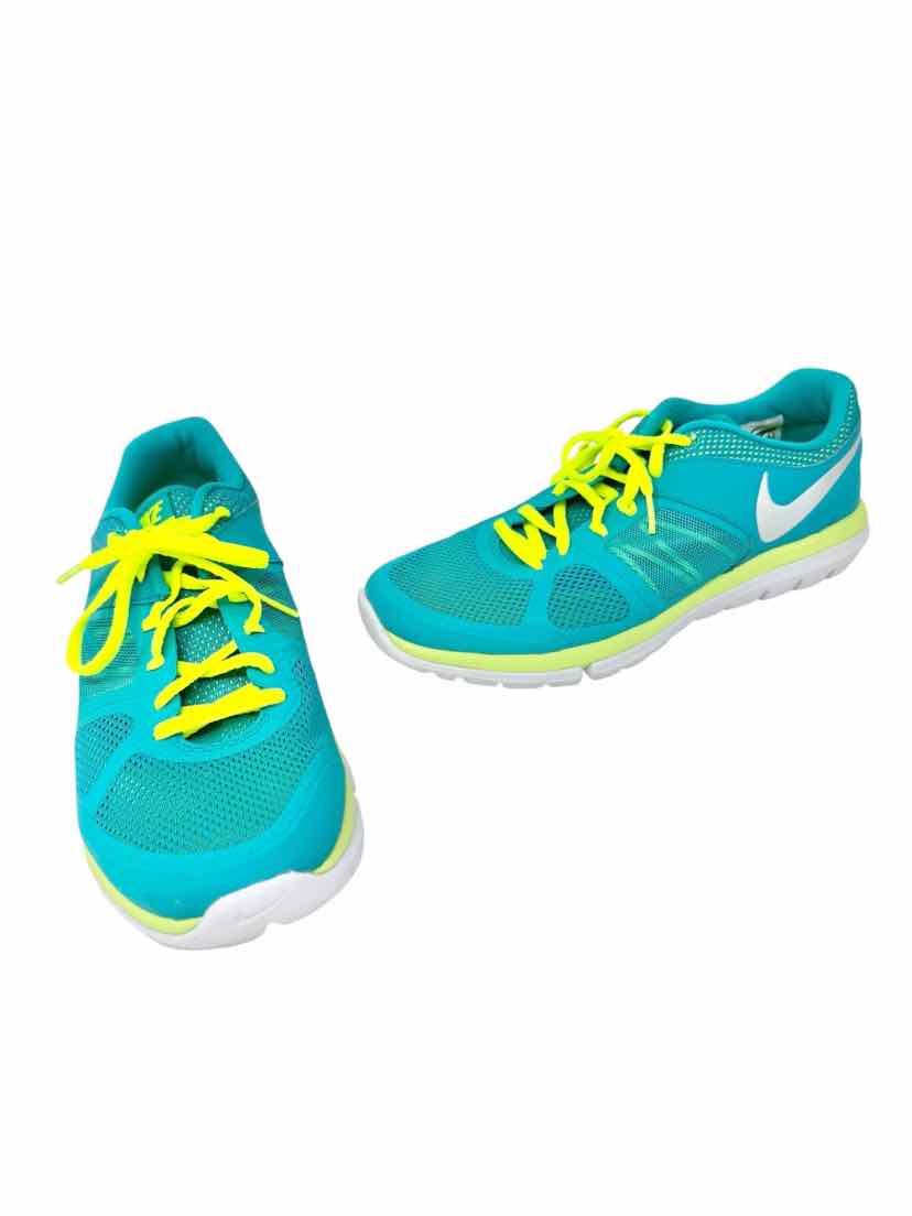 Shoe Size 9.5 Nike Teal Sneakers
