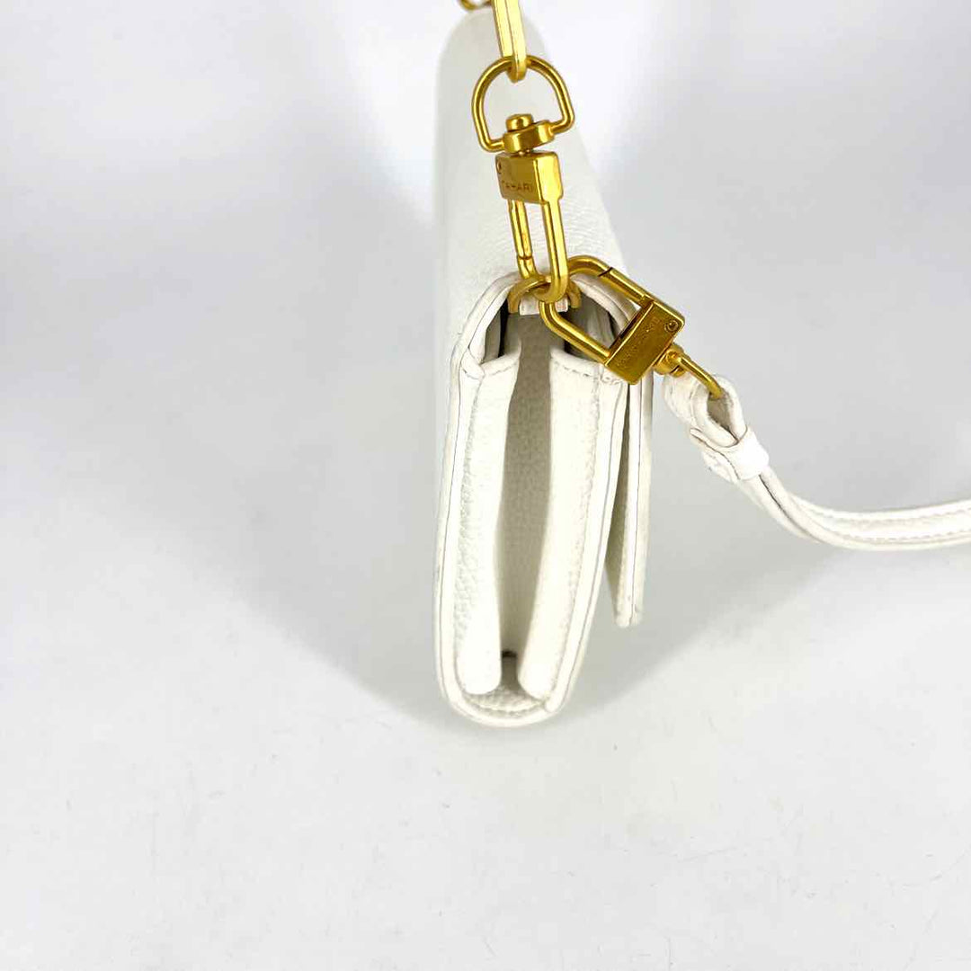 TAHARI Purse