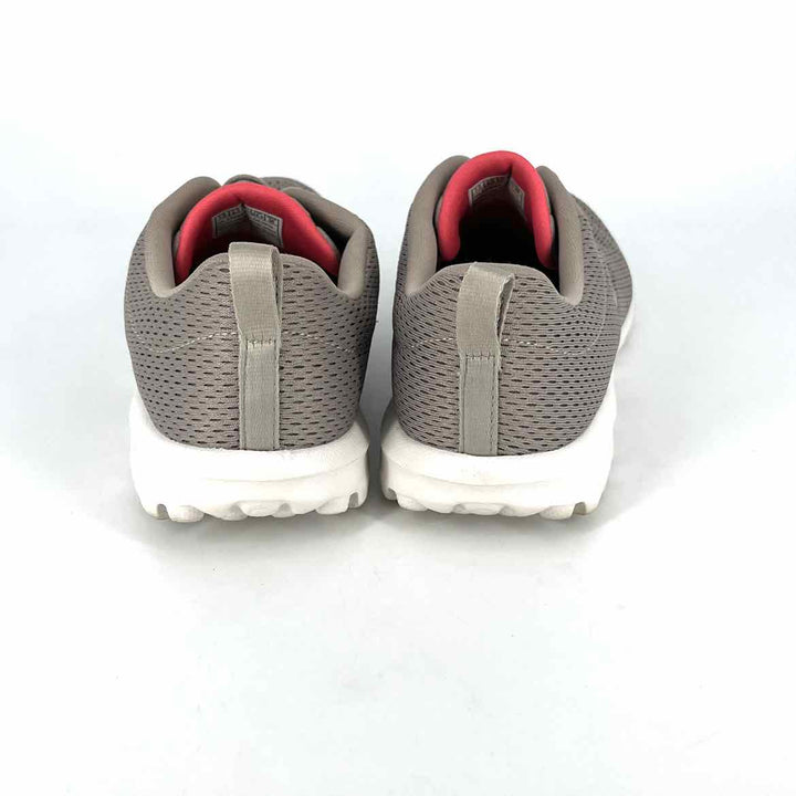 Shoe Size 7.5 Sketchers Tan Sneakers