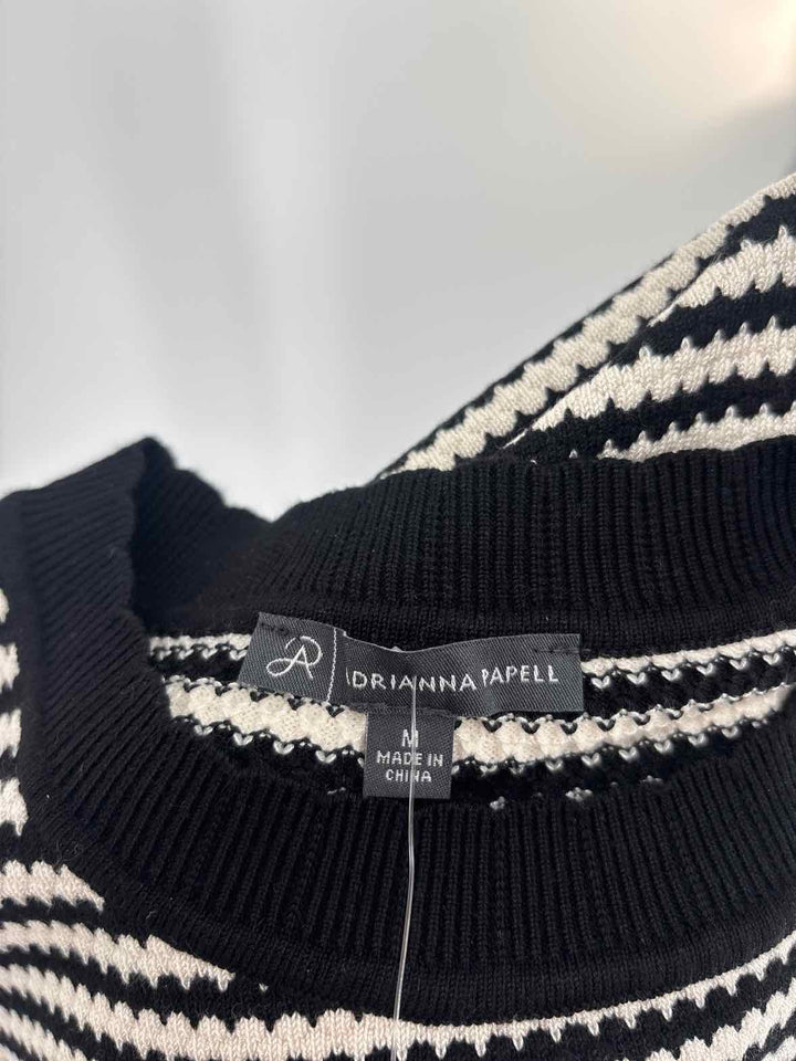 Size M Adrianna Papell Black/White Sweater