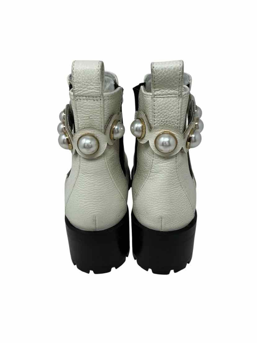 Shoe Size 37.5 KARL LAGERFELD Ivory Leather Boots