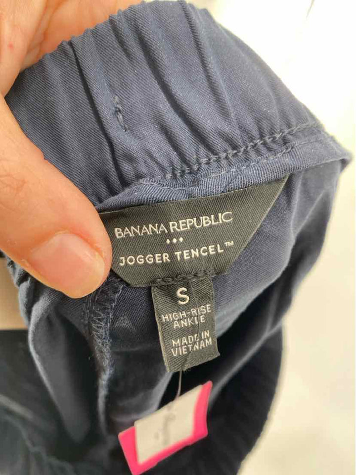 Size S Banana Republic Navy Pants