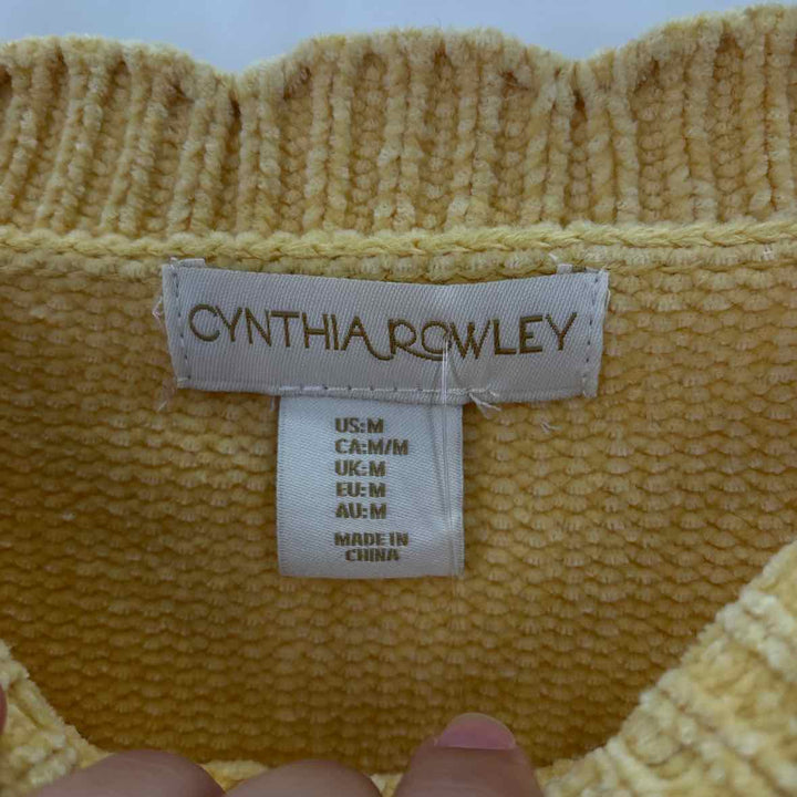 Size M CYNTHIA ROWLEY Yellow Sweater