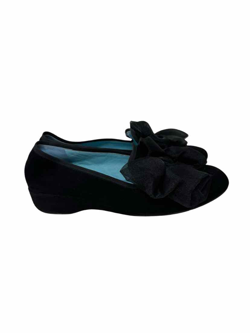 Shoe Size 40 Black Velvet Flats