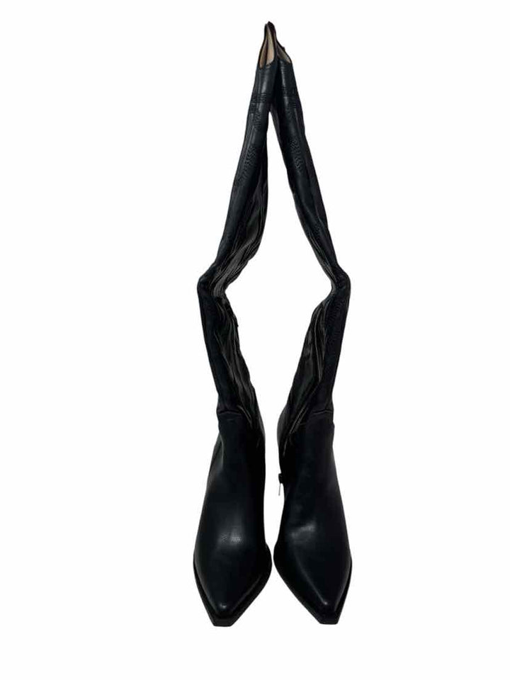 Shoe Size 7 Black Boots