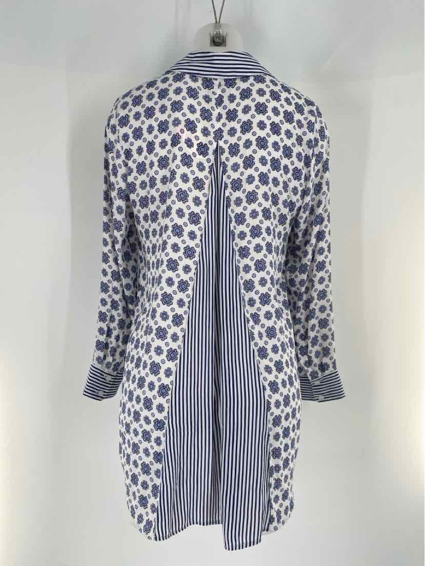 Size 4 Chico's Blue Print Shirt