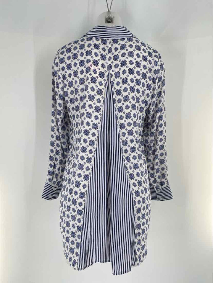 Size 4 Chico's Blue Print Shirt