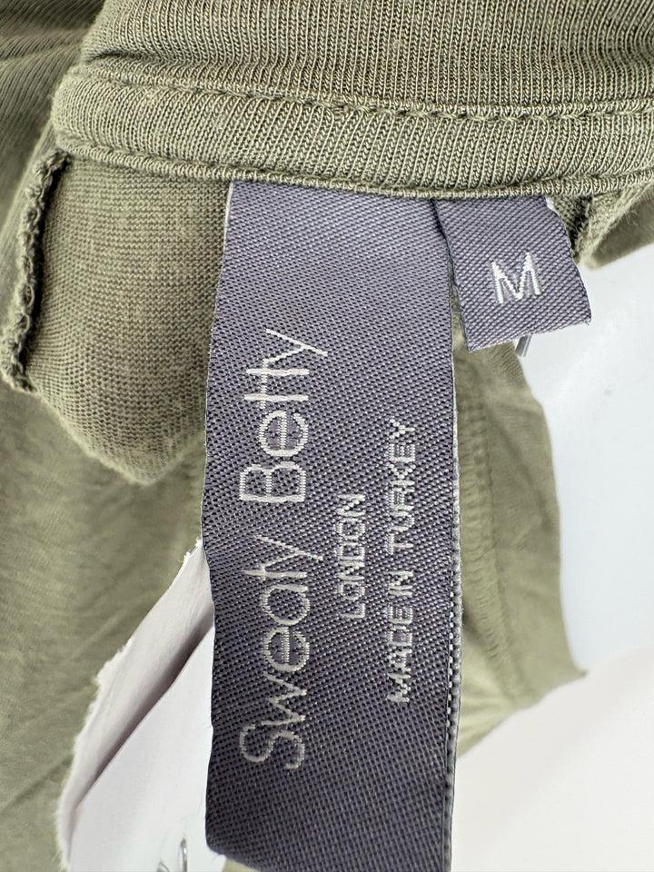 Size M SWEATY BETTY Olive Shirt
