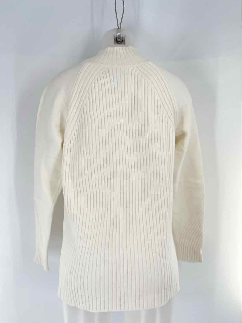Size M Banana Republic Cream Sweater