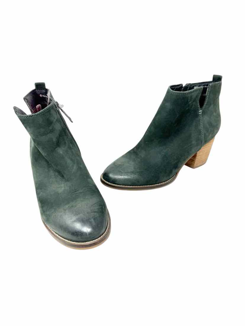 Shoe Size 8.5 BLONDO Green Boots