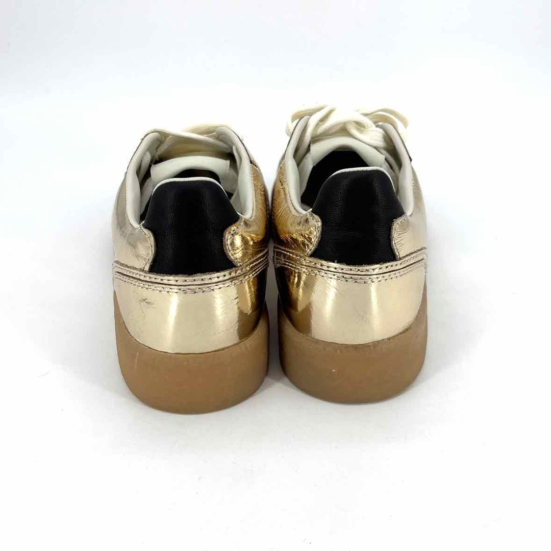 Shoe Size 7.5 Steve Madden Gold Sneakers