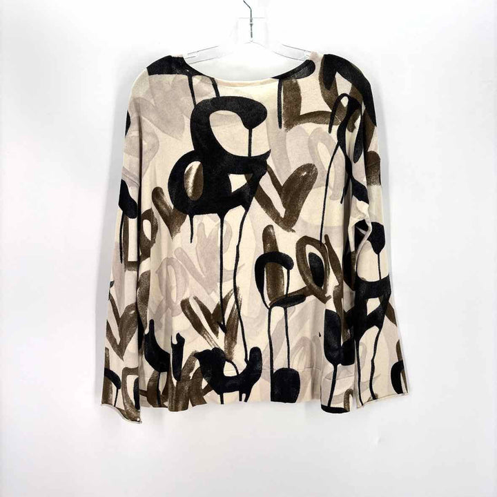 Size M Multi-Color Sweater