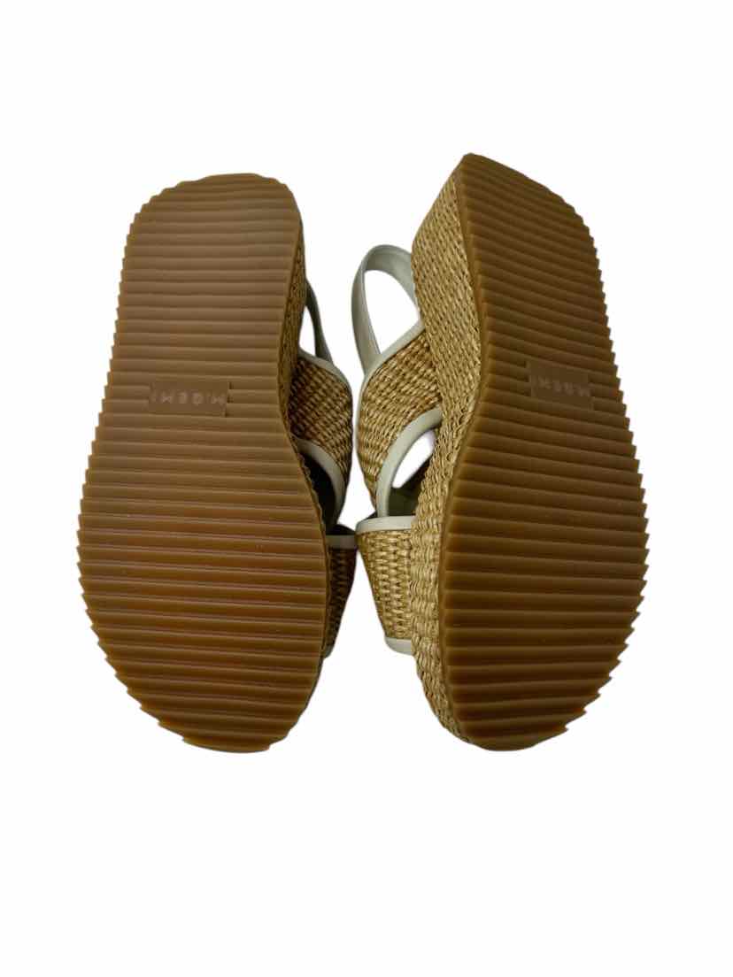 Shoe Size 38.5 M.GEMI Tan Leather Sandals