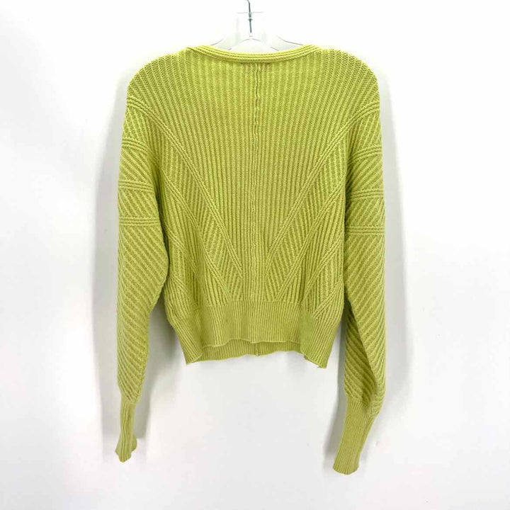 Size S TAHARI Green Sweater