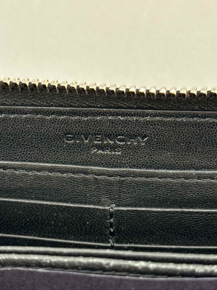 GIVENCHY Luxury - Wallet