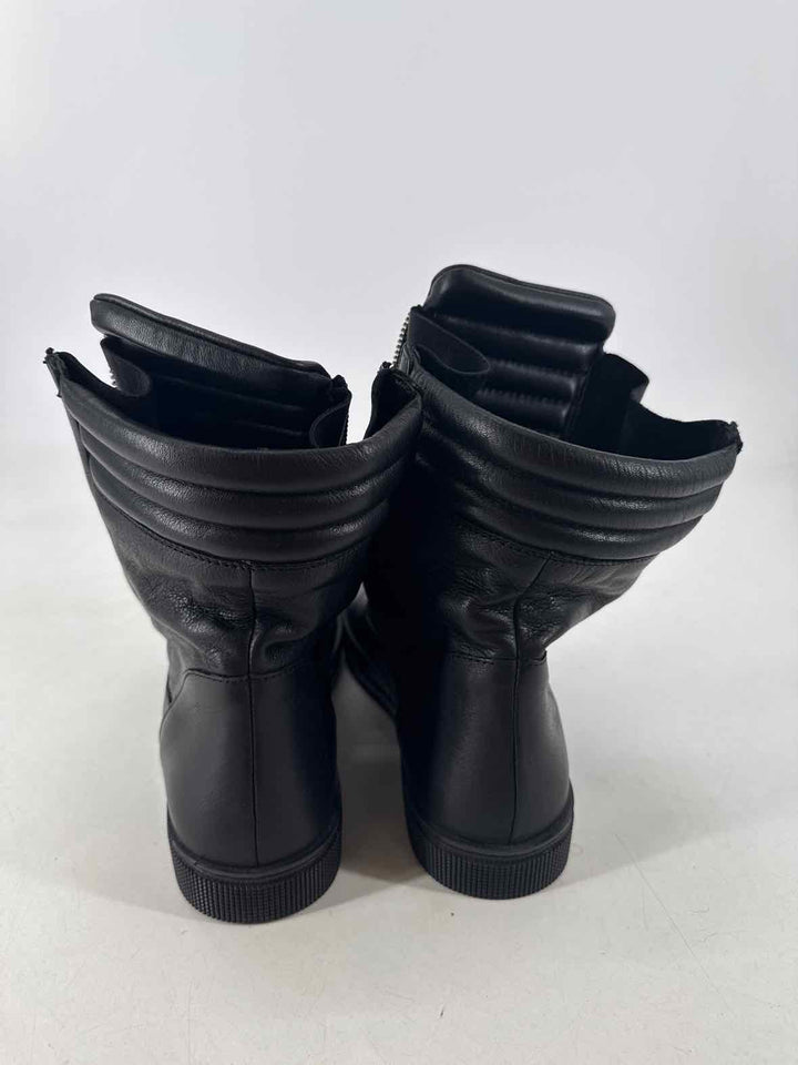 Shoe Size 11 Black Leather Boots