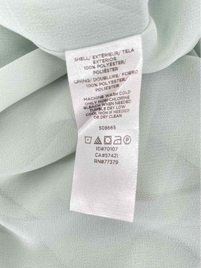 Size M Ann Taylor MINT Shirt