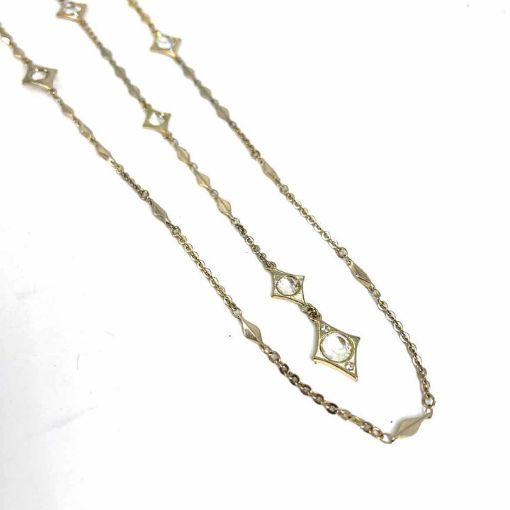White House Black Market Necklace