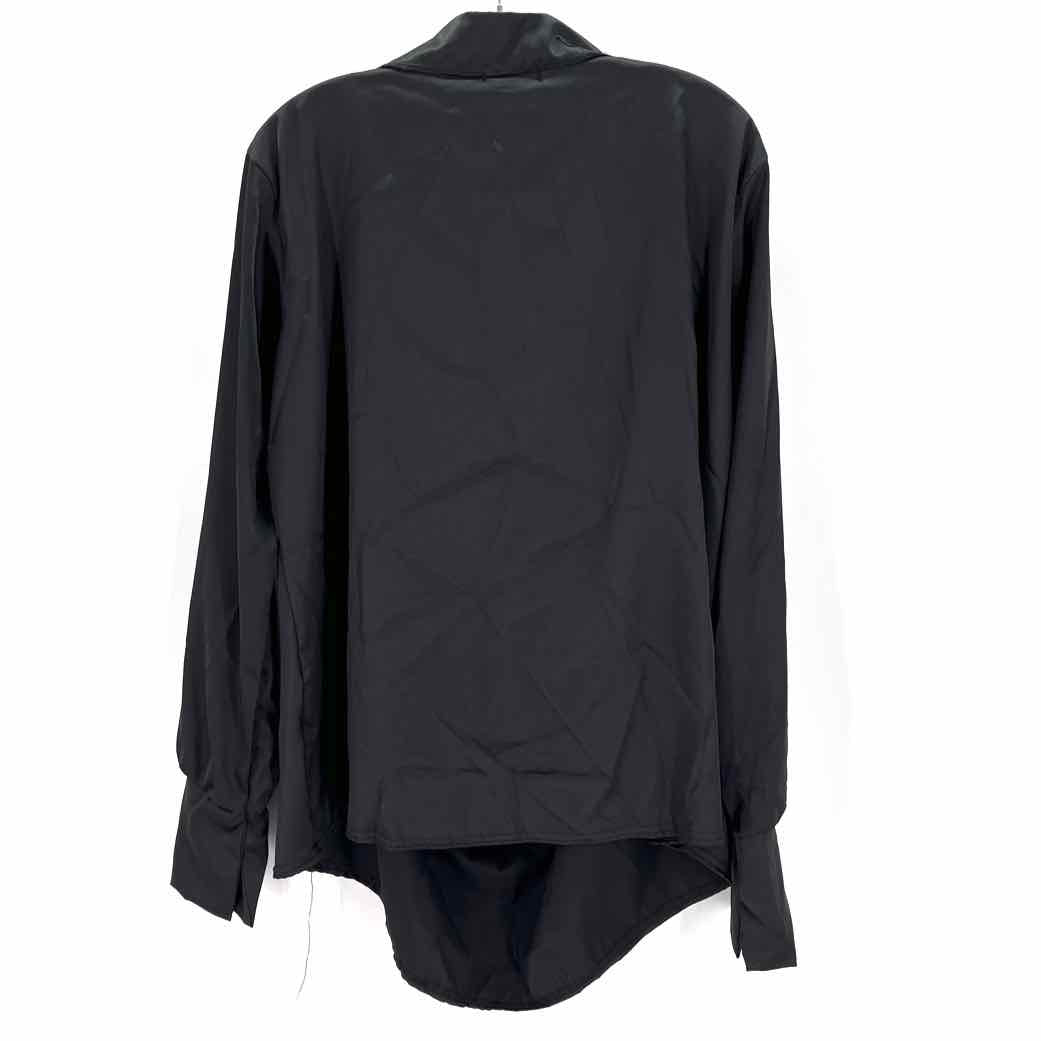 Size 10 Pretty Little Thing Black Shirt