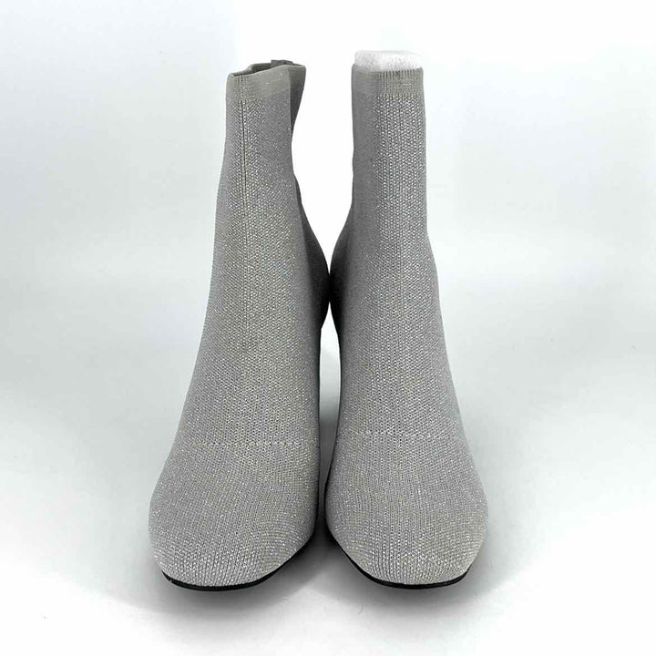 Shoe Size 7.5 MIA Silver Knit Boots