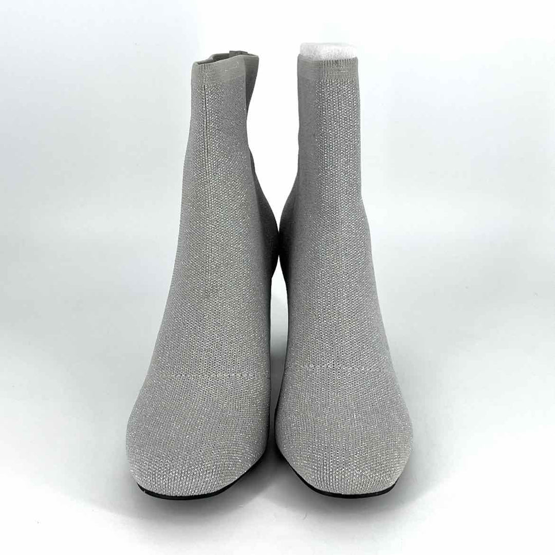 Shoe Size 7.5 MIA Silver Knit Boots