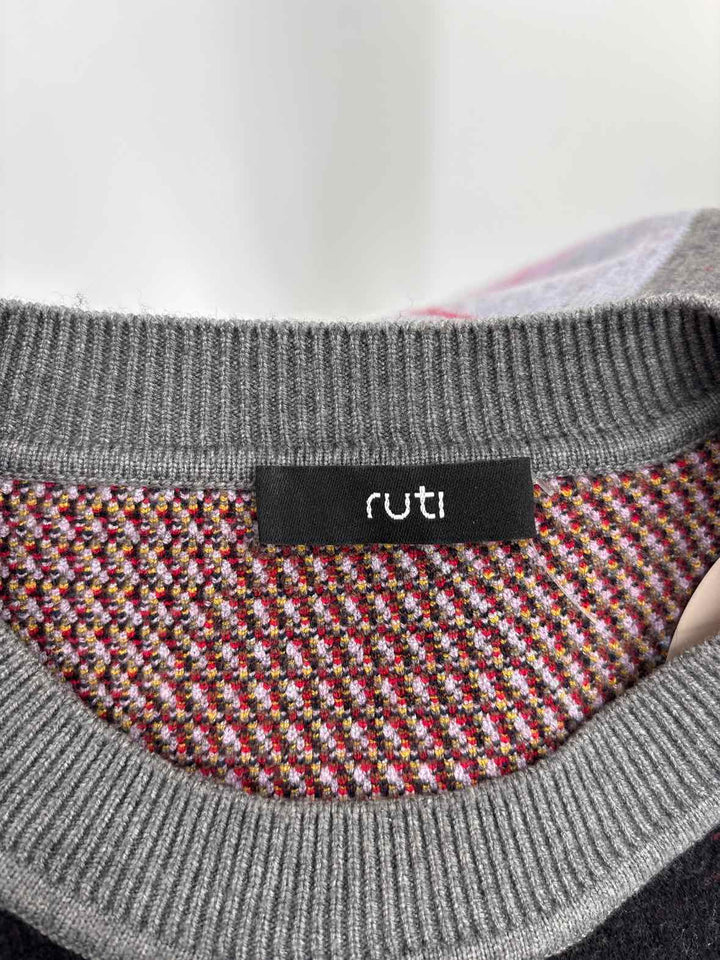 Size S Multi-Color Sweater