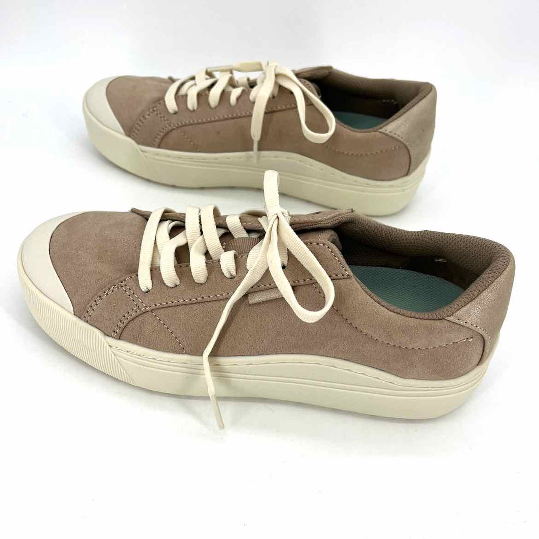 Shoe Size 7.5 dr scholls Taupe Sneakers