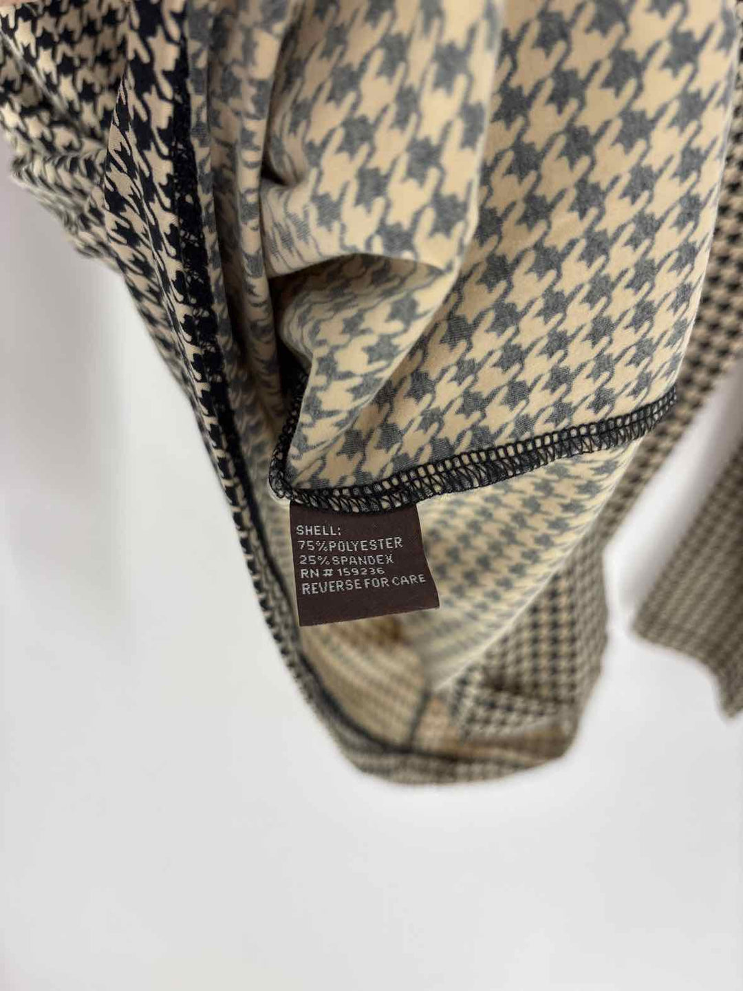 Size M J MCLAUGHLIN TAN PRINT Shirt