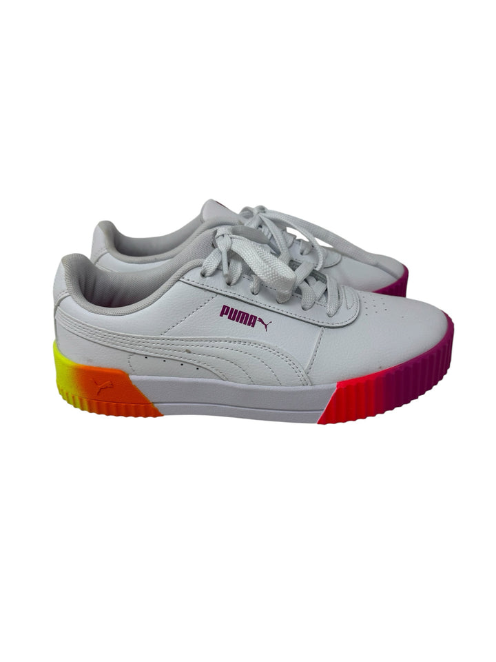 Shoe Size 7 Puma White Leather Sneakers