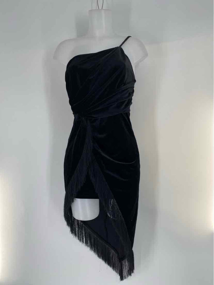 Size M Black Dress