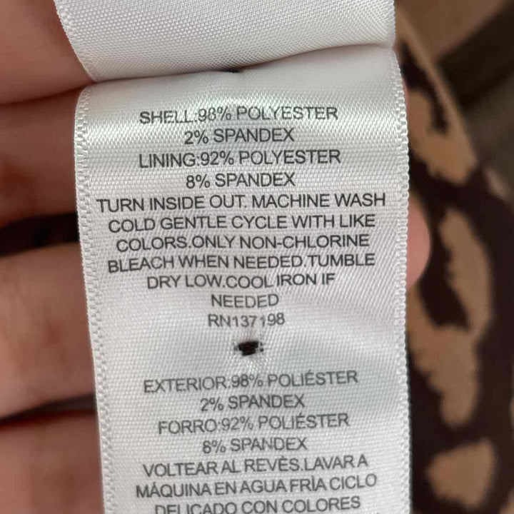 Size 2X Multi-Color Jacket