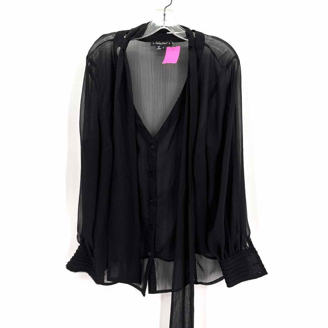 Size 1X Black Shirt